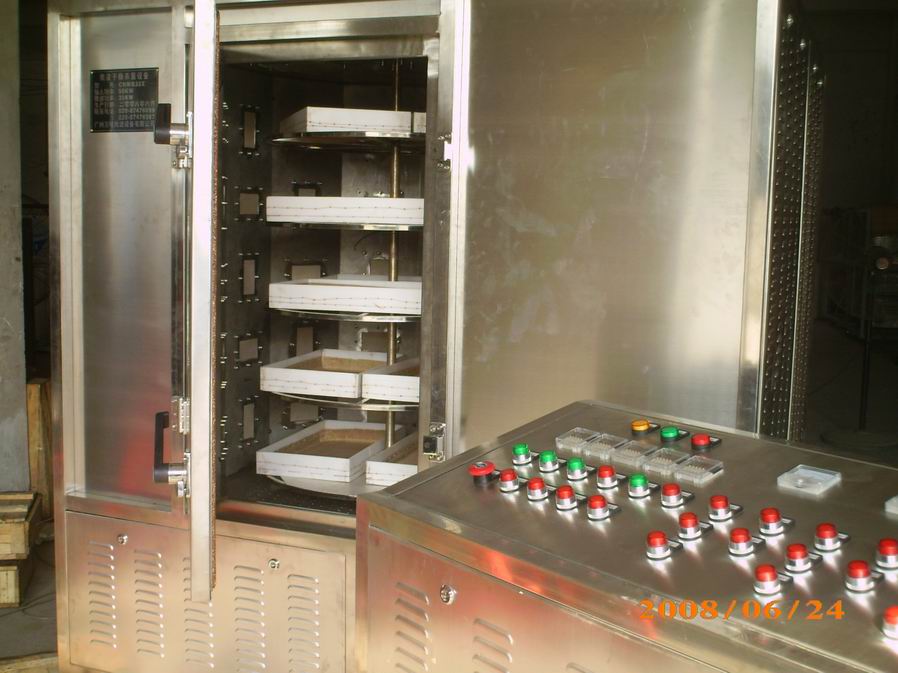 微波柜式蠅蛆烘干膨化設(shè)備